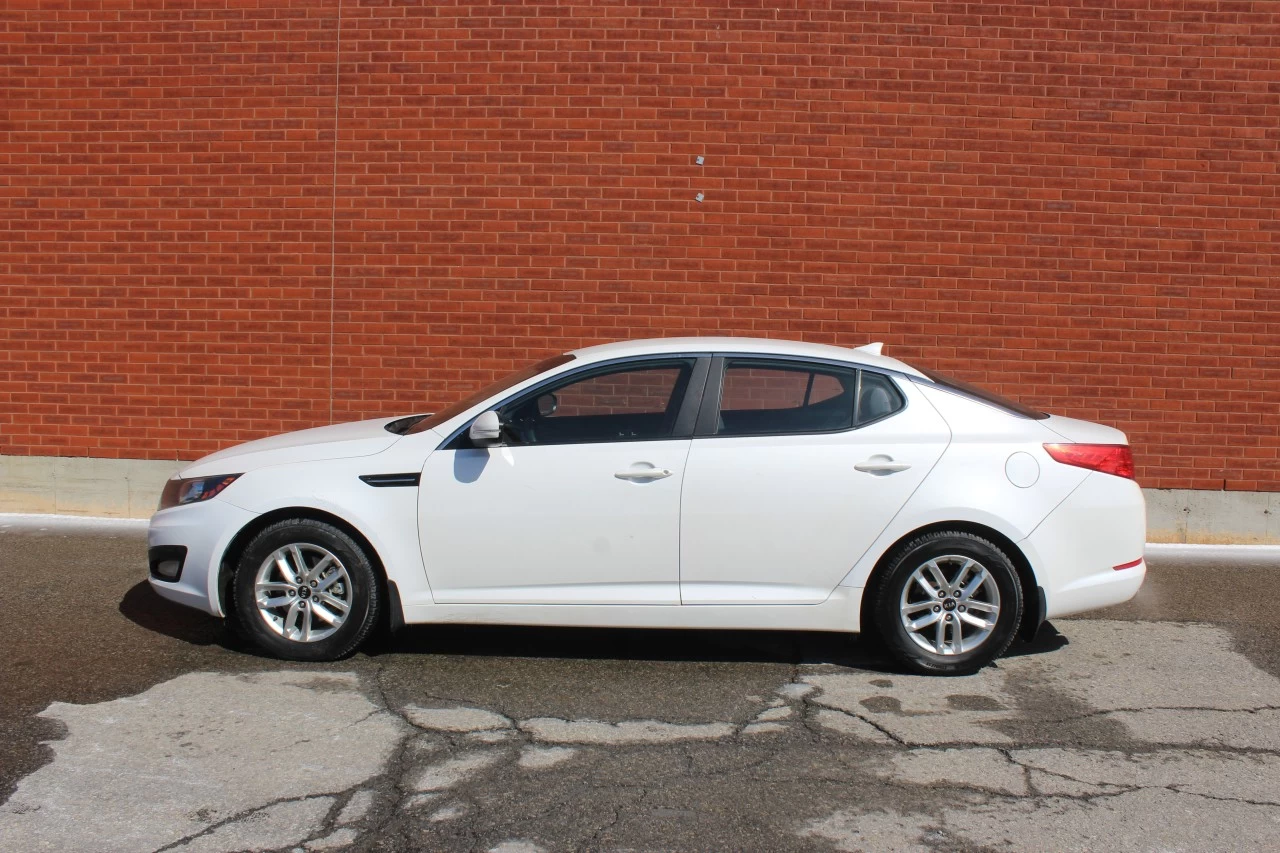2013 Kia Optima LX Image principale