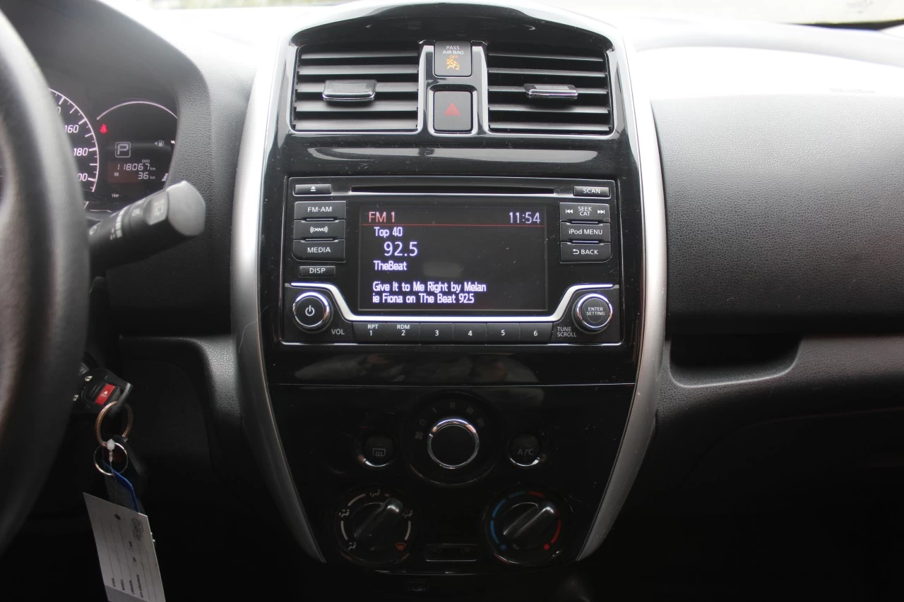 2018 Nissan Versa Note SV Image principale