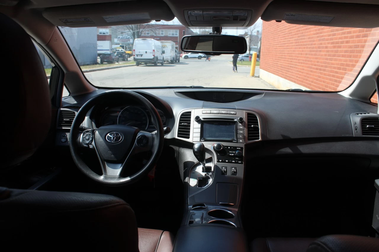 2016 Toyota Venza 4dr Wgn AWD Image principale