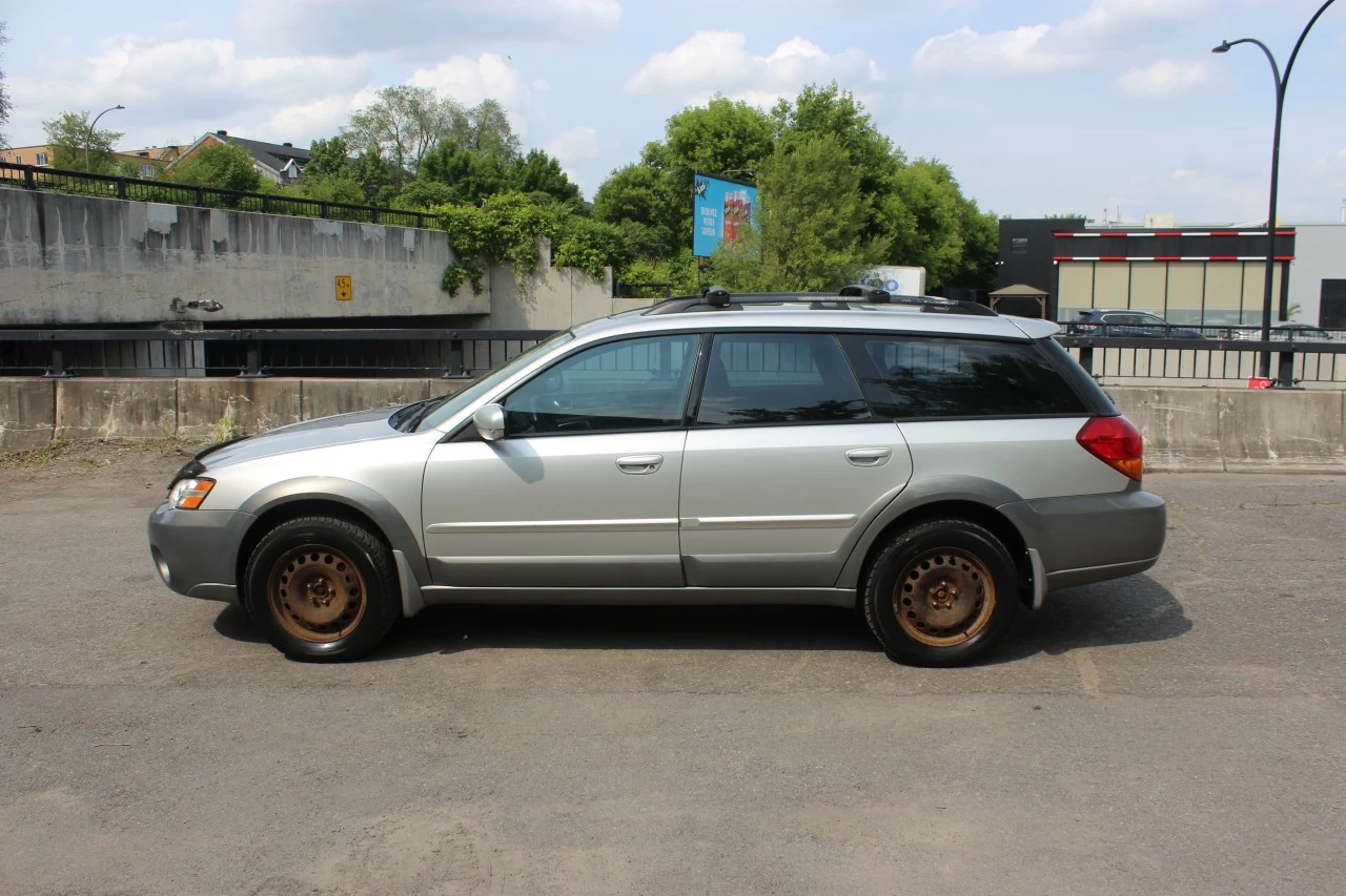 2007 Subaru Outback 2.5i Image principale