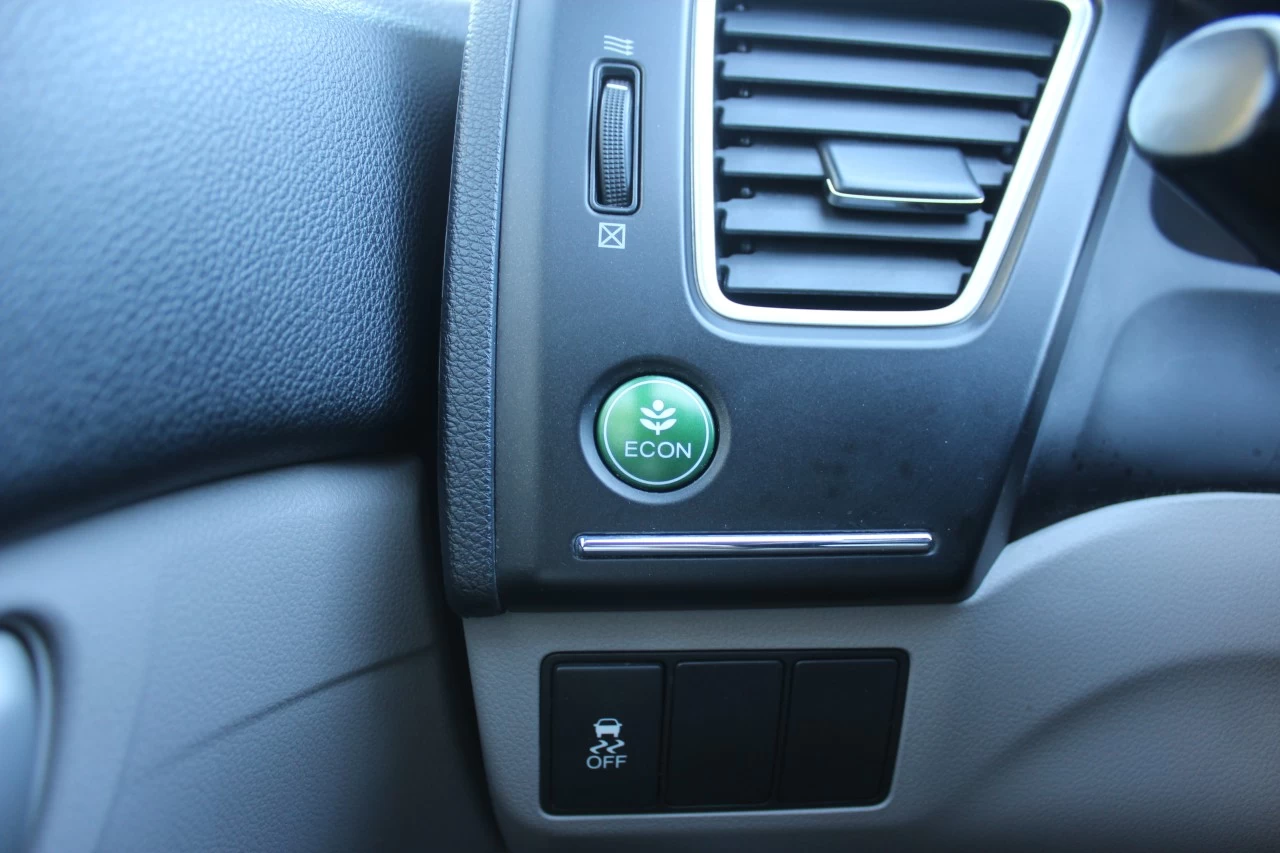 2015 Honda Civic LX Image principale