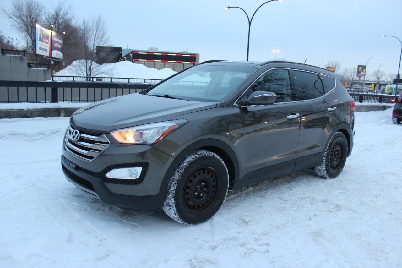 Hyundai 2013 Santa Fe SE