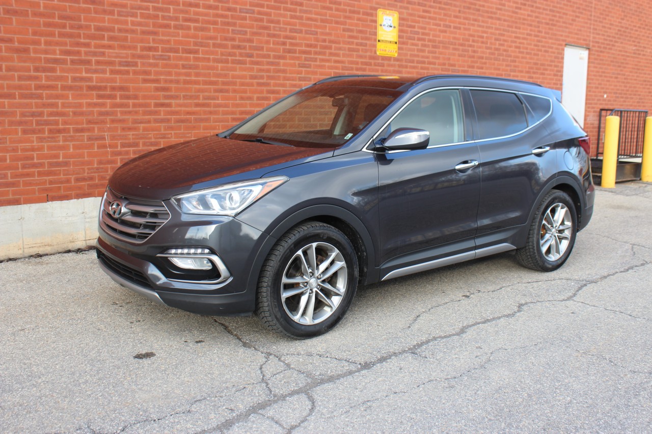 Hyundai 2017 Santa Fe Sport SE